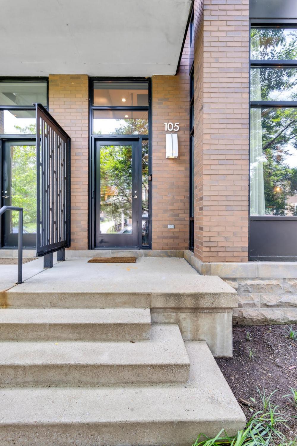 1100-Russell-St For Sale