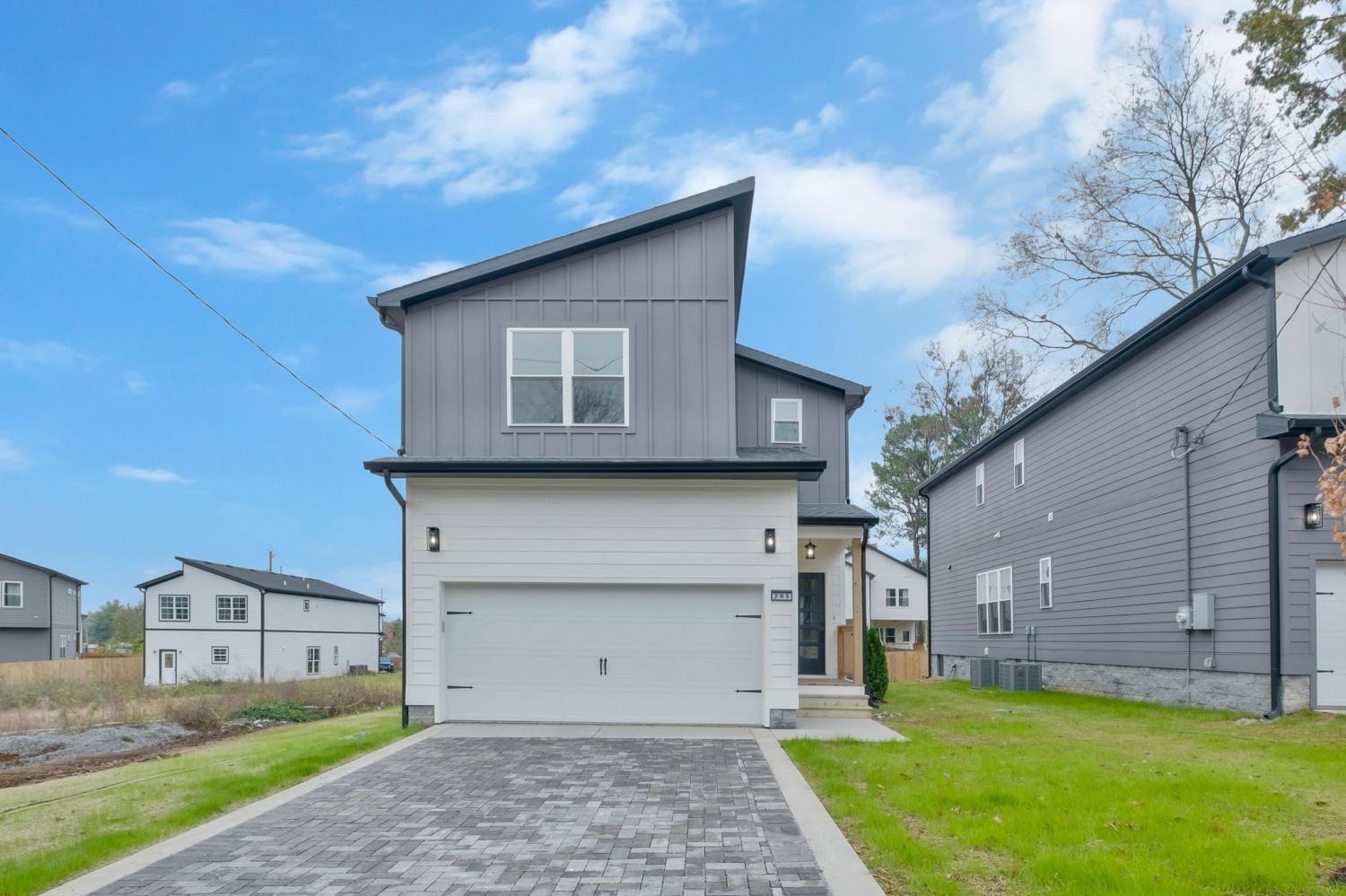 205-Paragon-Mills-Rd For Sale