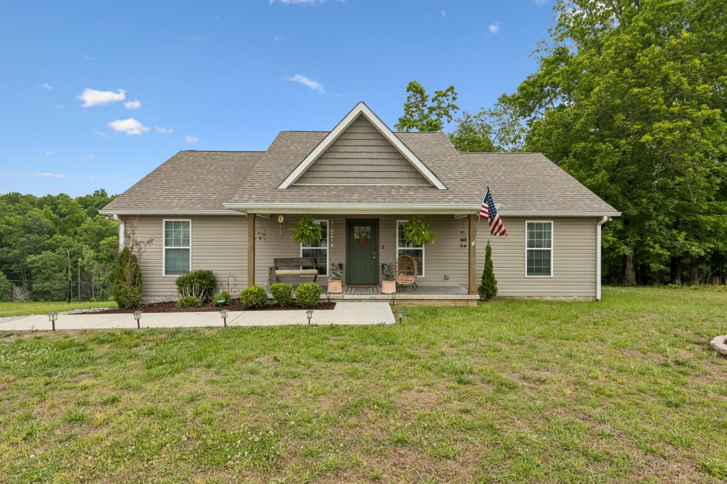 206-Poling-Dr For Sale