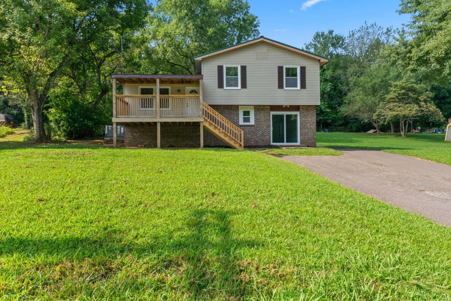 132-Hoover-Dr For Sale