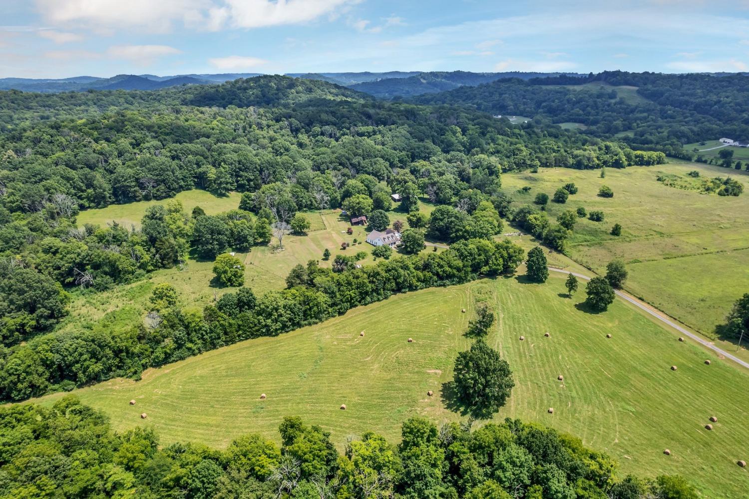 160-Sinking-Creek-Rd For Sale