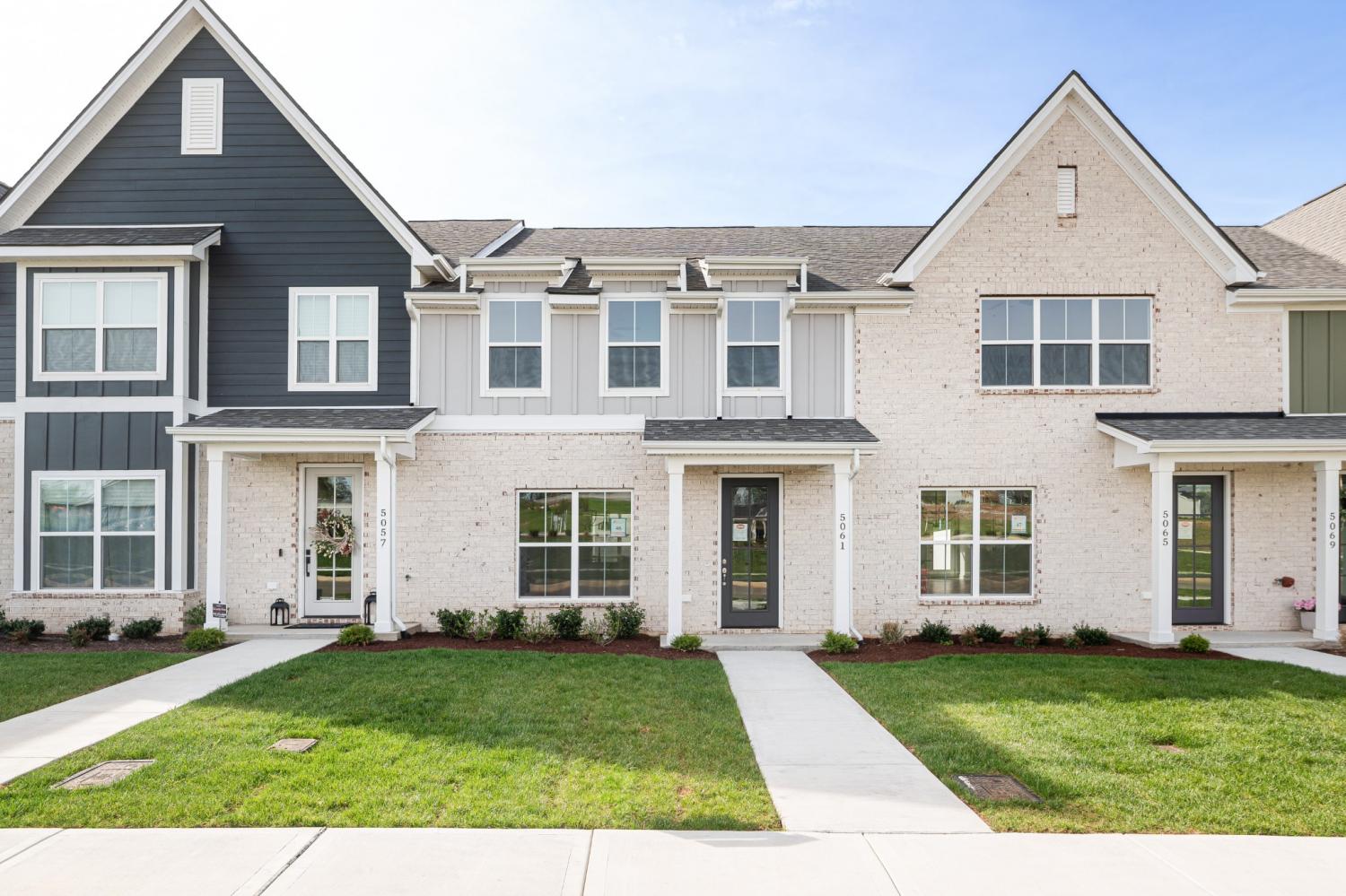 5061-Greentree For Sale