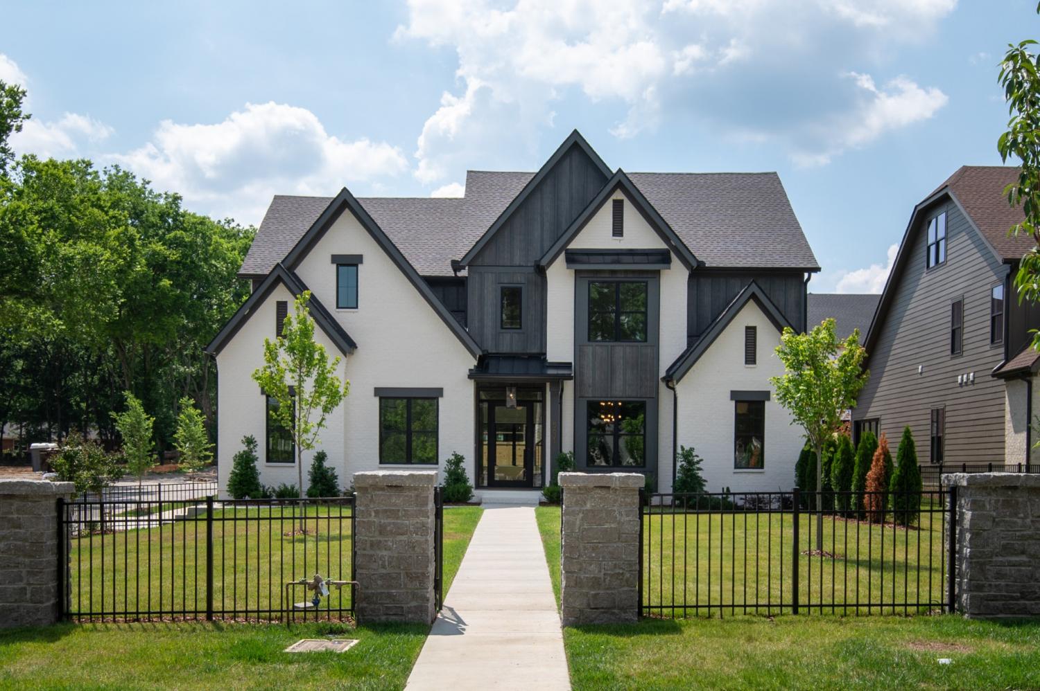 5621-Valley-View-Rd For Sale