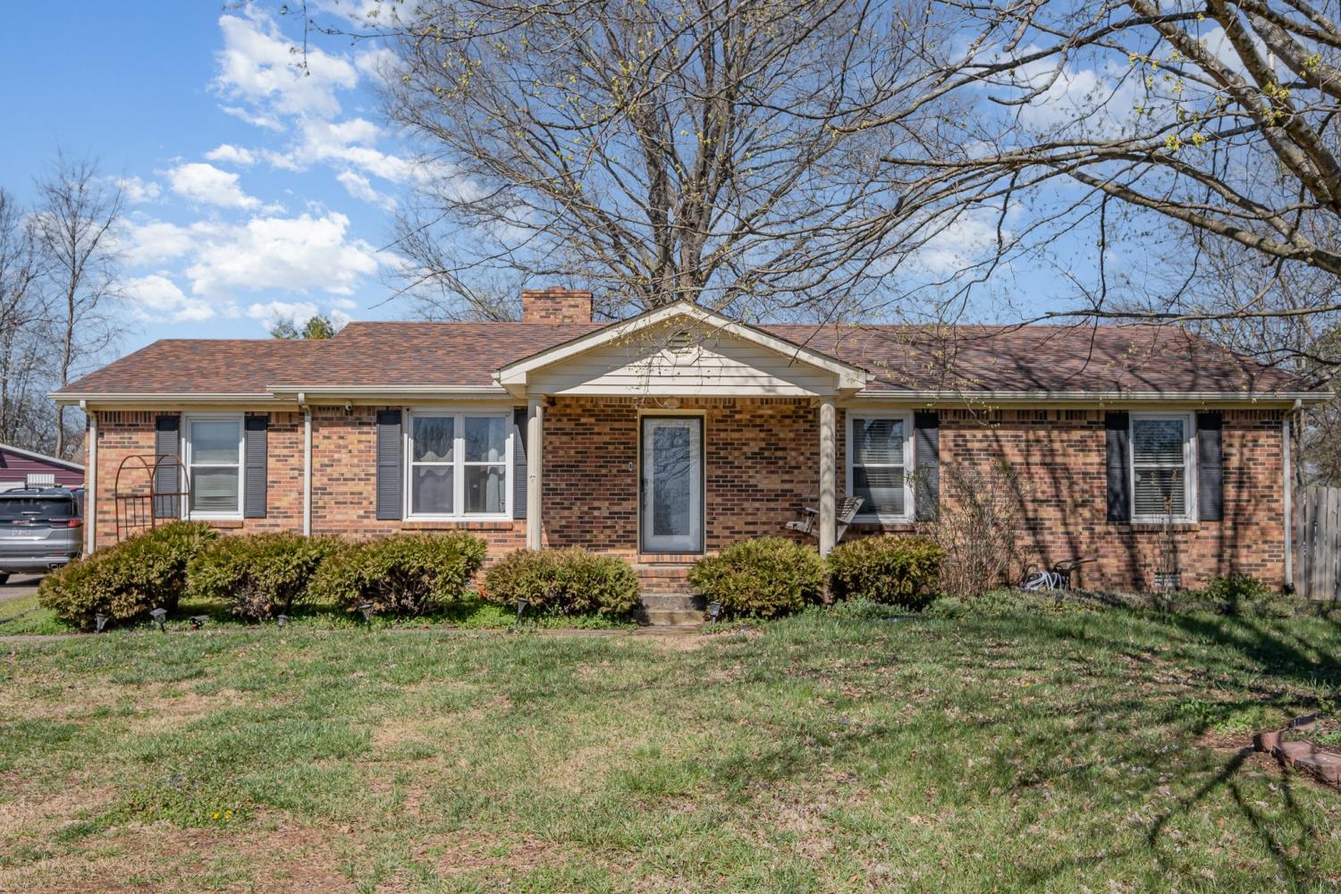 561-Campfire-Dr For Sale