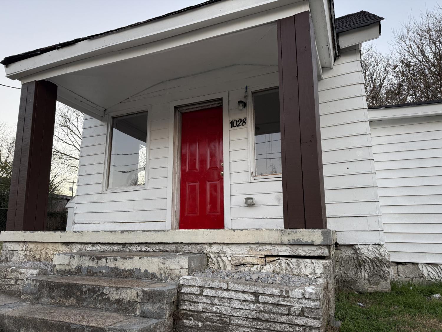 1028-Bridge-St For Sale