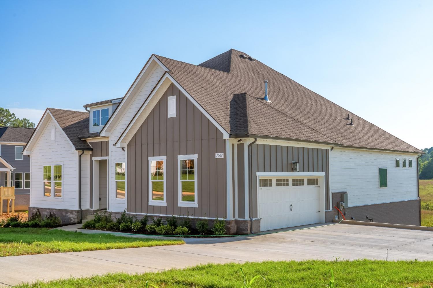 7323-Dutch-River-Circle For Sale