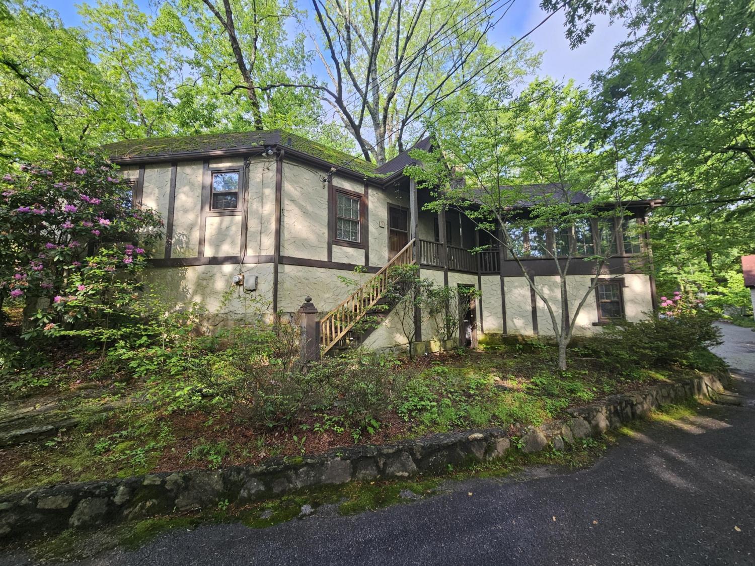 4-Mother-Goose-Village For Sale