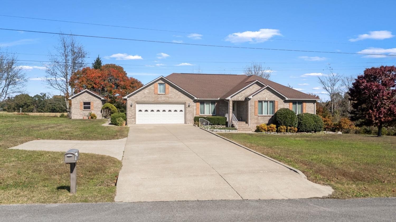 116-Ashton-Cir For Sale