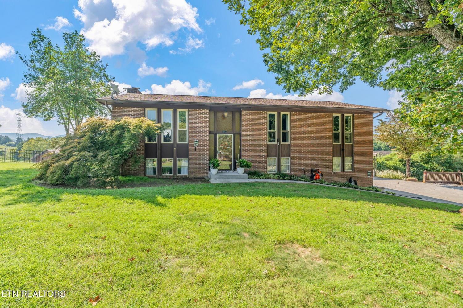4322-Mint-Rd For Sale