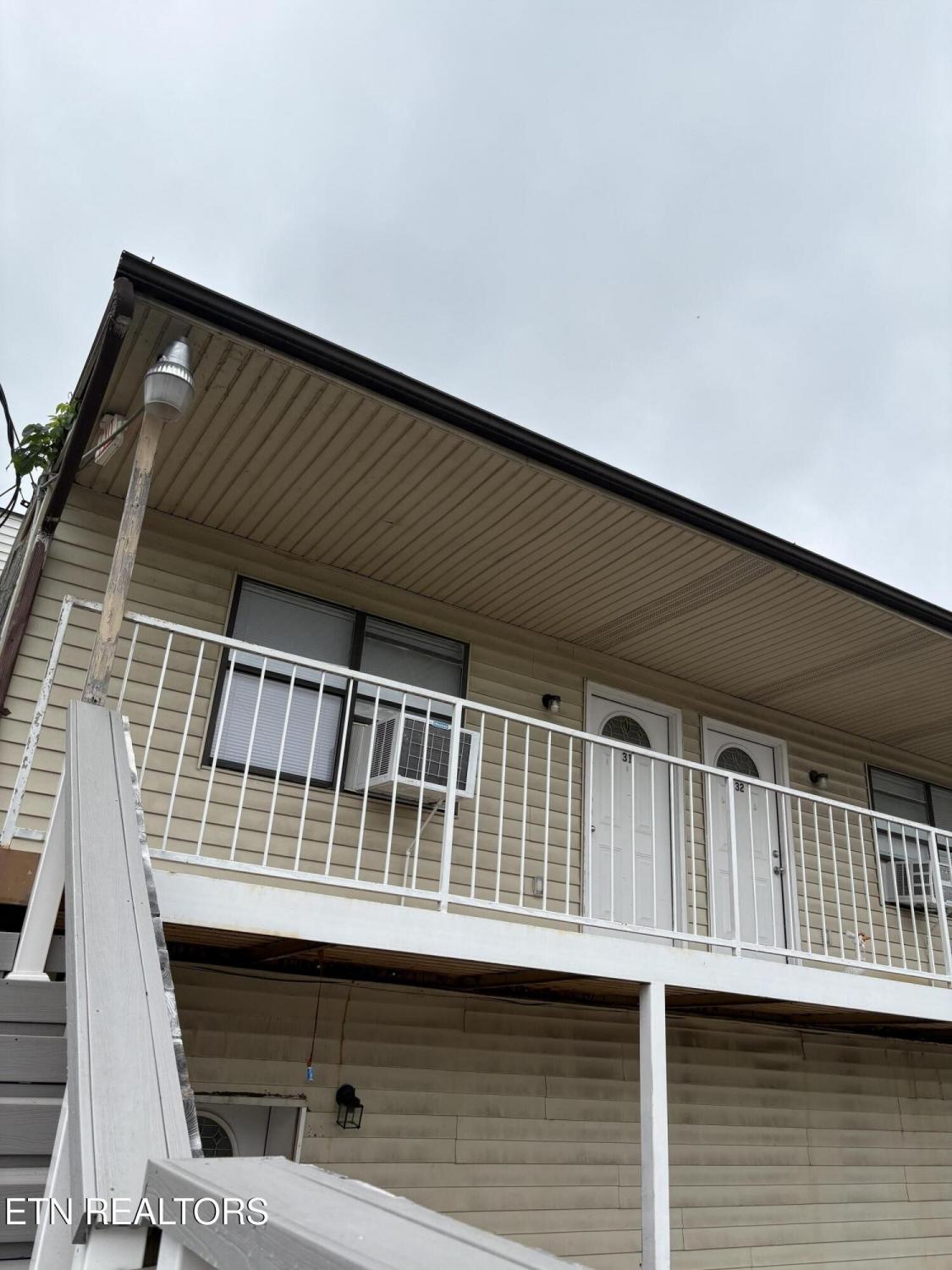 162 E Race St TN 37763 For Rent - 