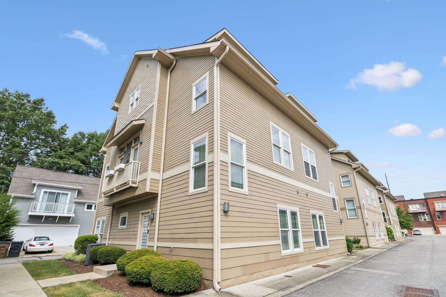 395-Monroe-St For Sale