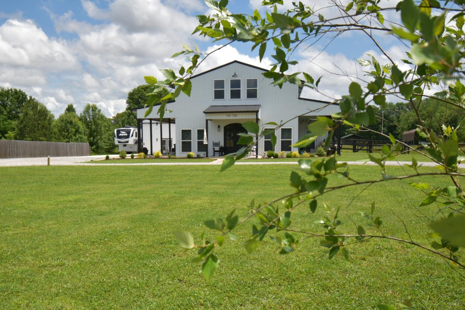 136-Pepper-Rd For Sale