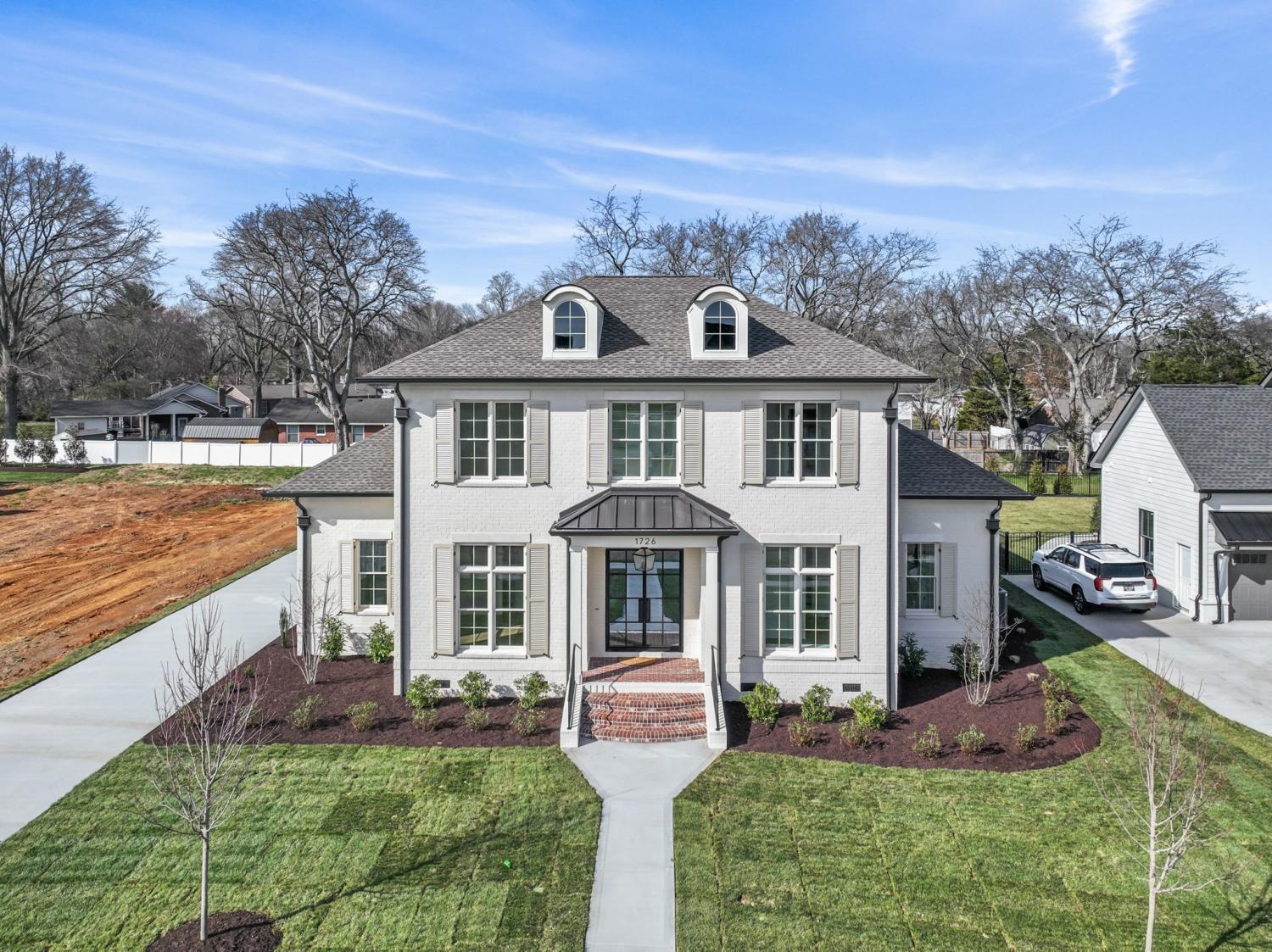 1726-London-Ave For Sale