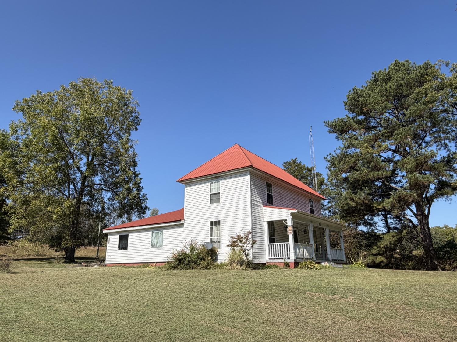 611-Tumbling-Creek-Rd For Sale