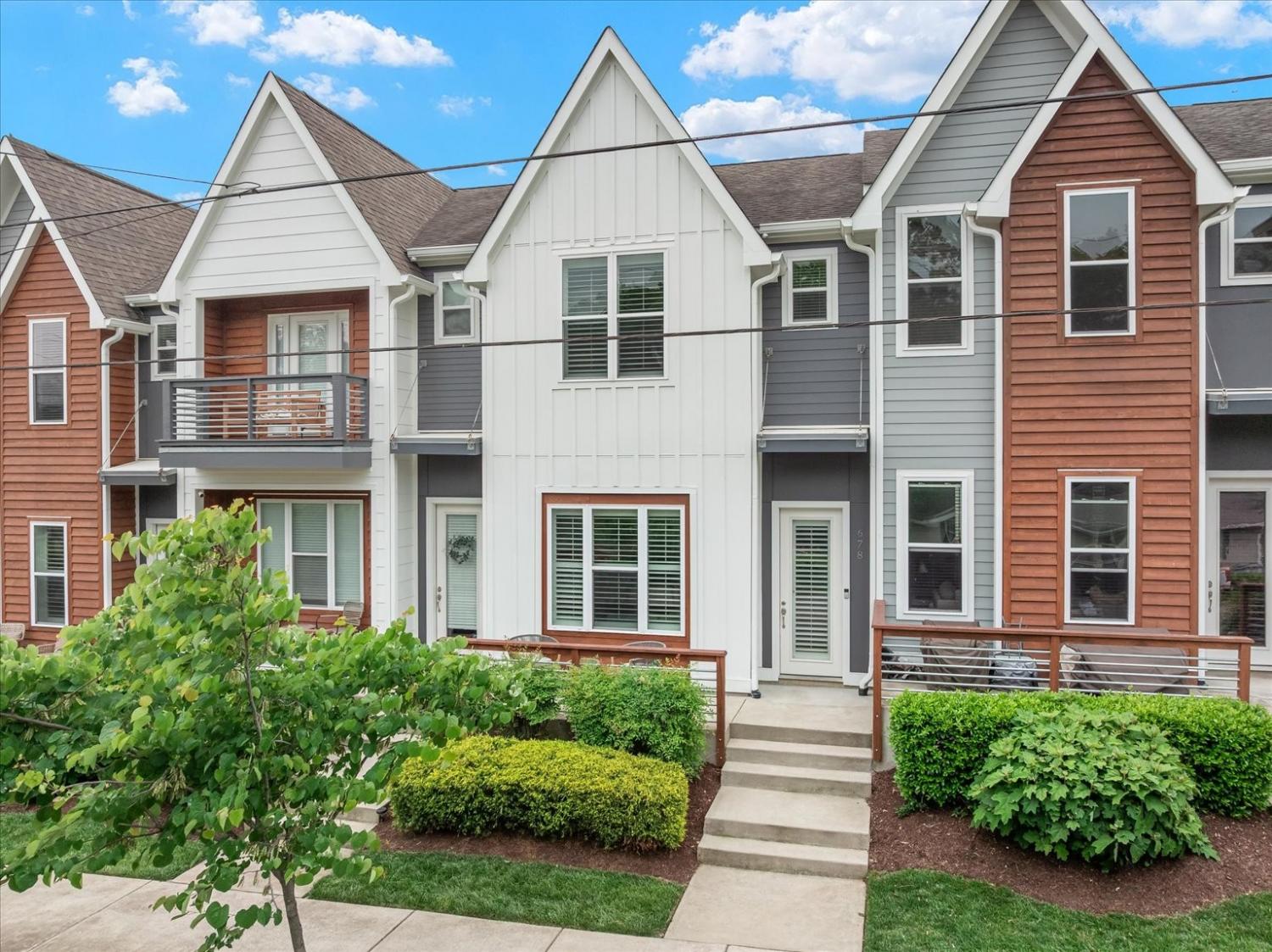 678-James-Ave For Sale