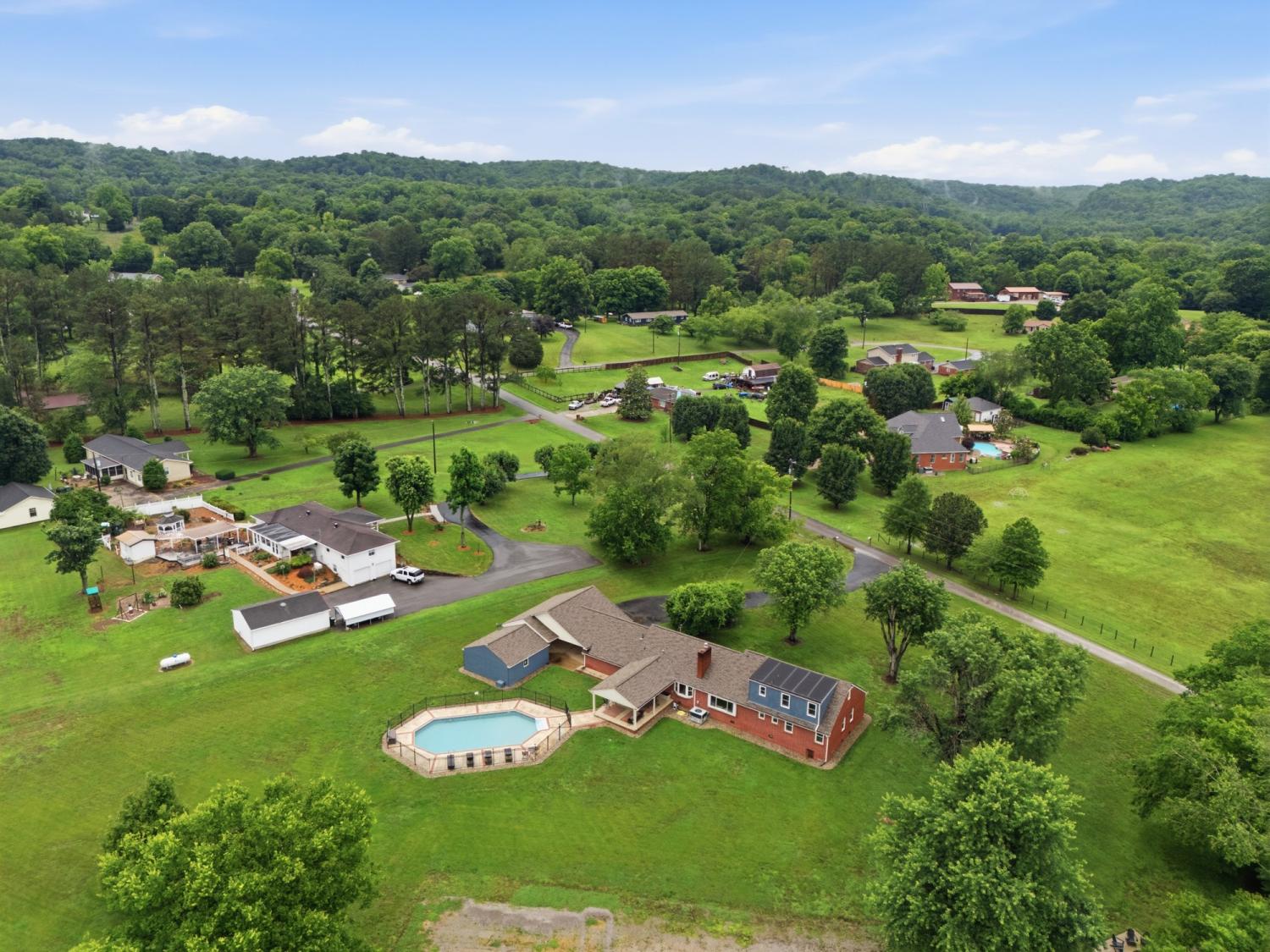 1108-Lakeview-Dr For Sale