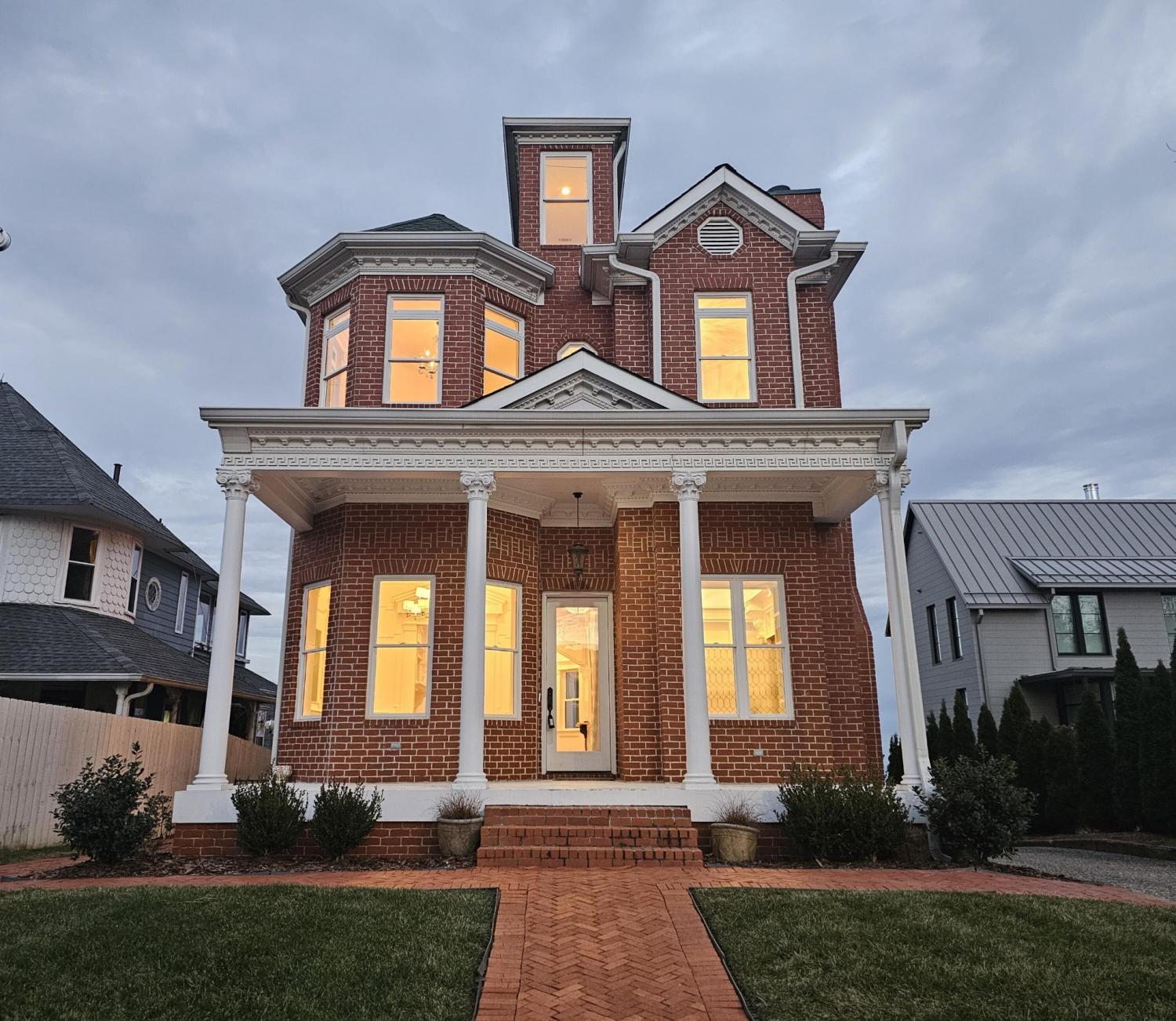 1115-E-Brow-Road For Sale