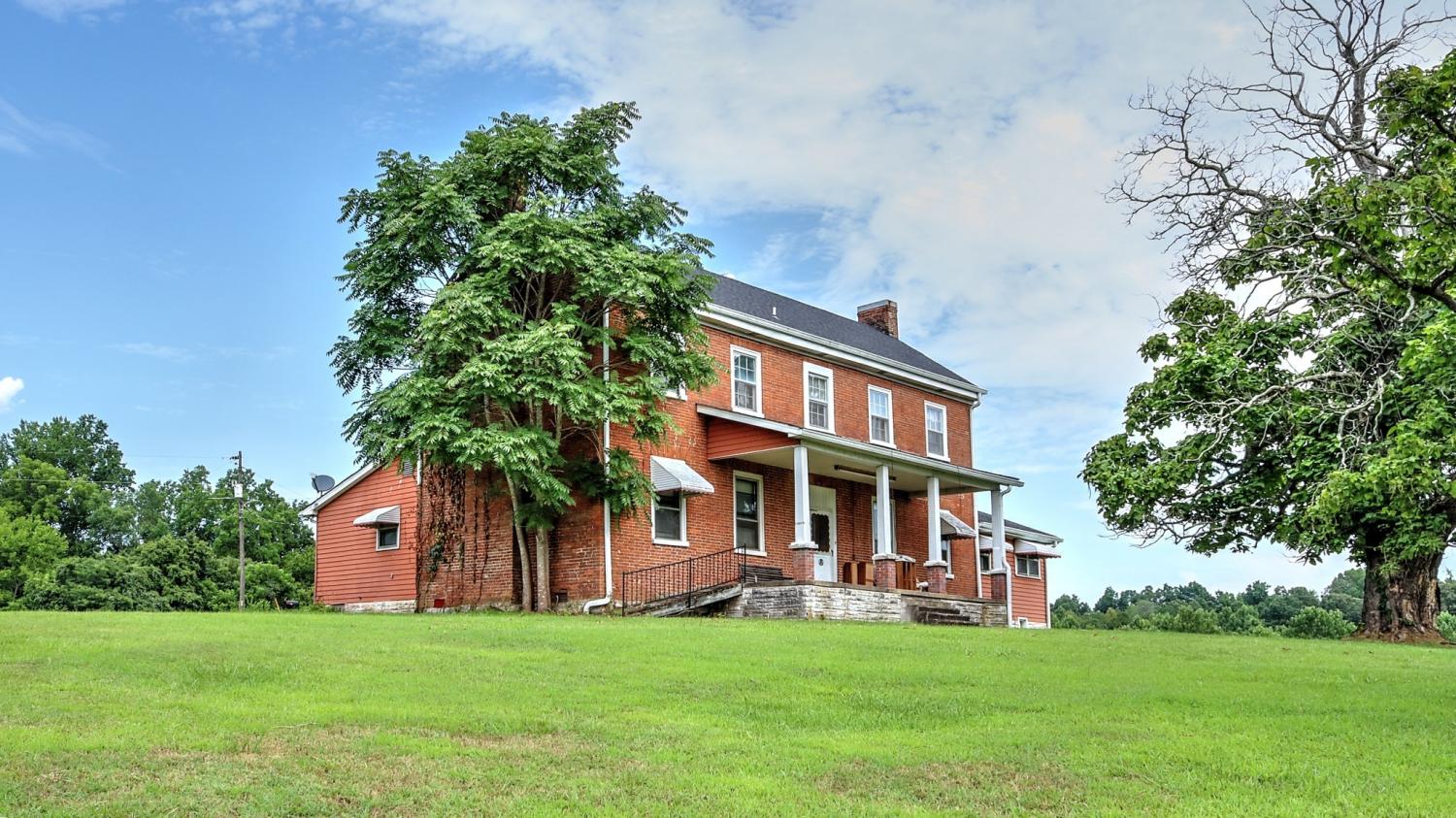 857-Davenport-Rd For Sale