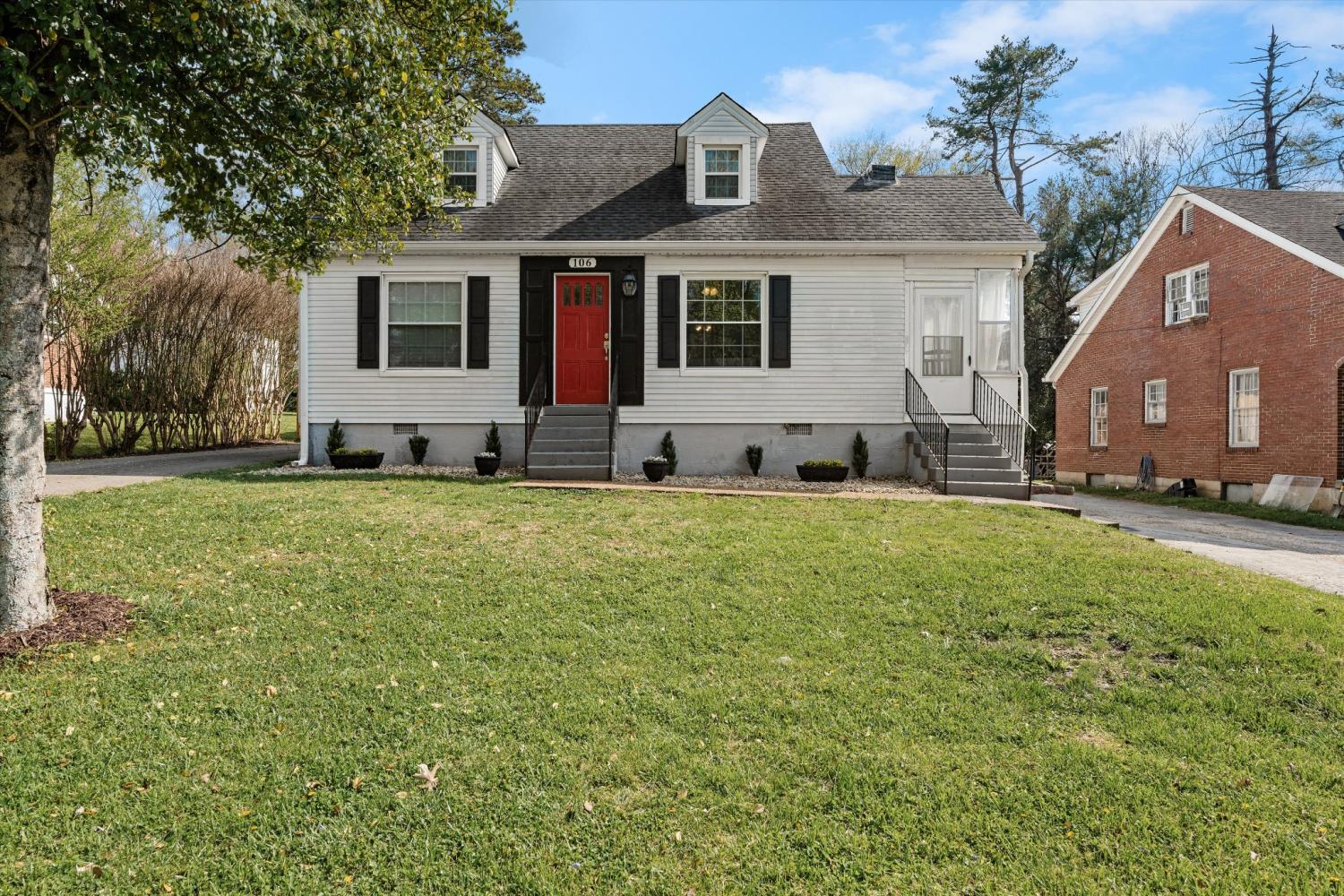 106-7th-Ave For Sale