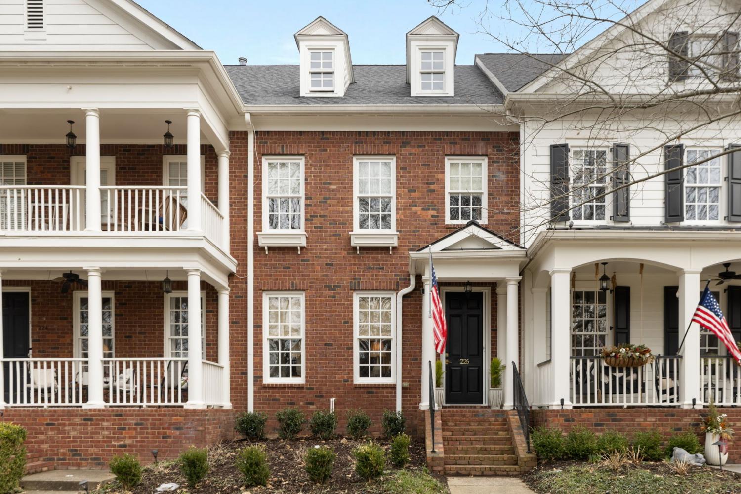 226-Pearl-St For Sale