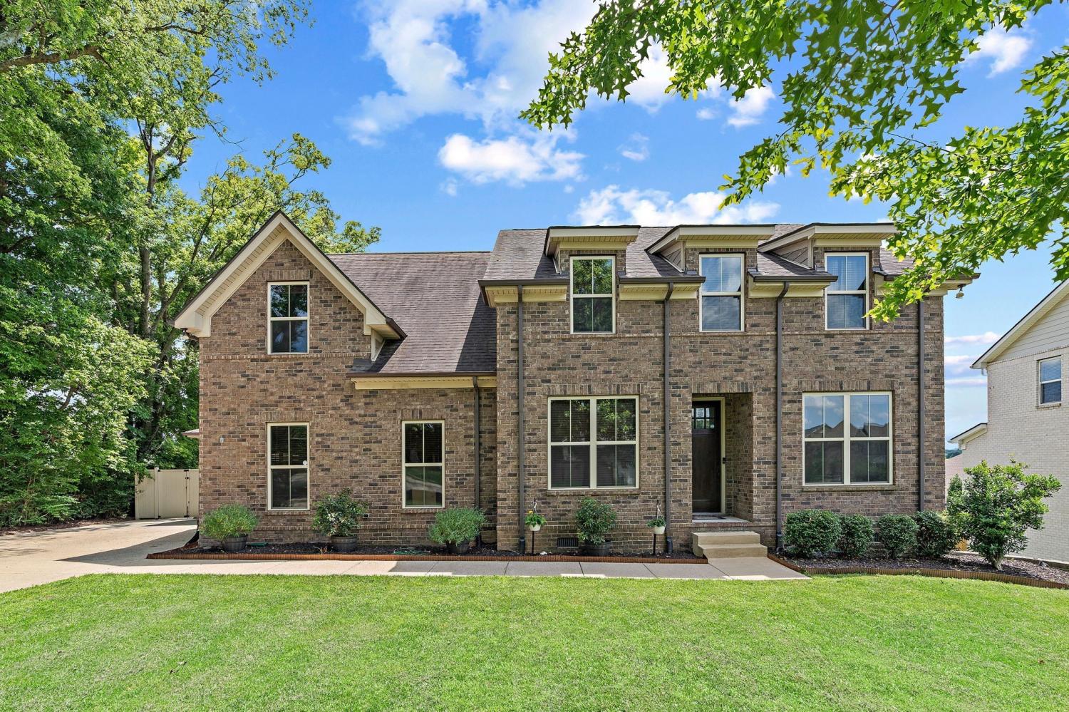 2957 Stewart Campbell Pt TN 37174 For Sale - 