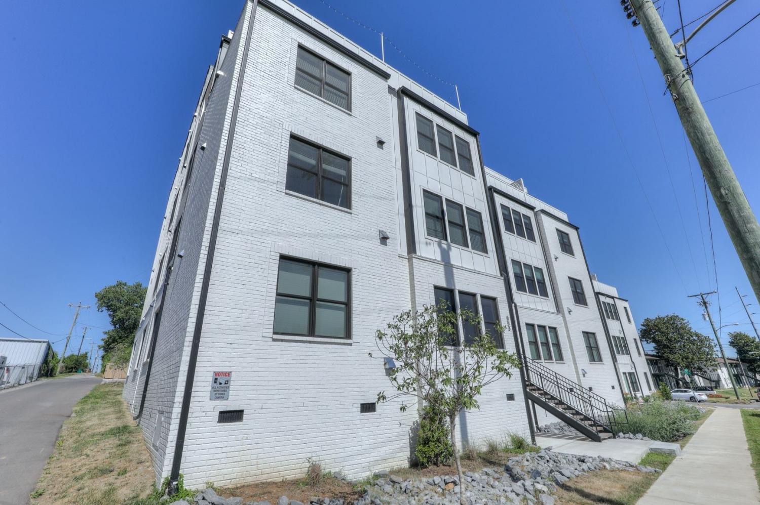 953-44th-Ave--N For Sale