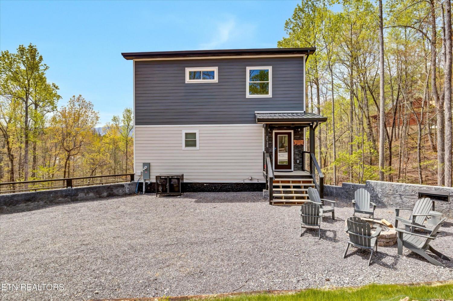 2520-Treehouse-Lane For Sale