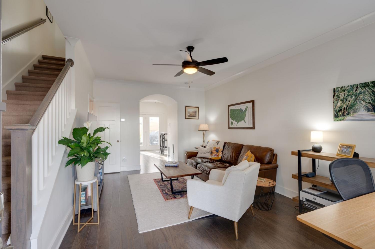 206-W-Mill-Dr For Sale