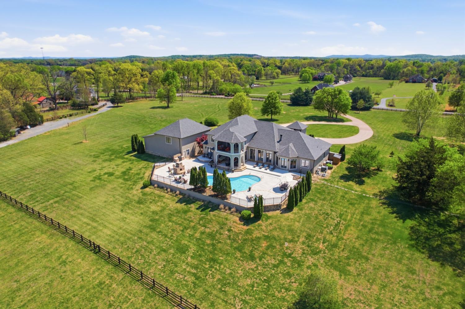 4606-Shores-Rd For Sale