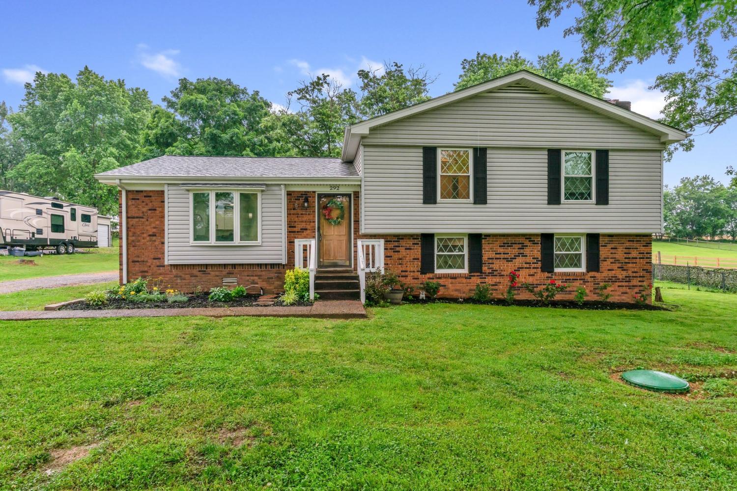 292-Greenfield-Ln For Sale