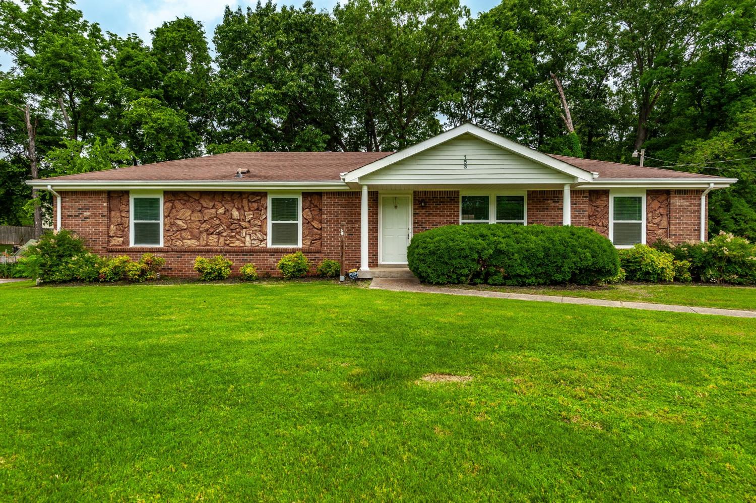 153-Lexington-Dr For Sale