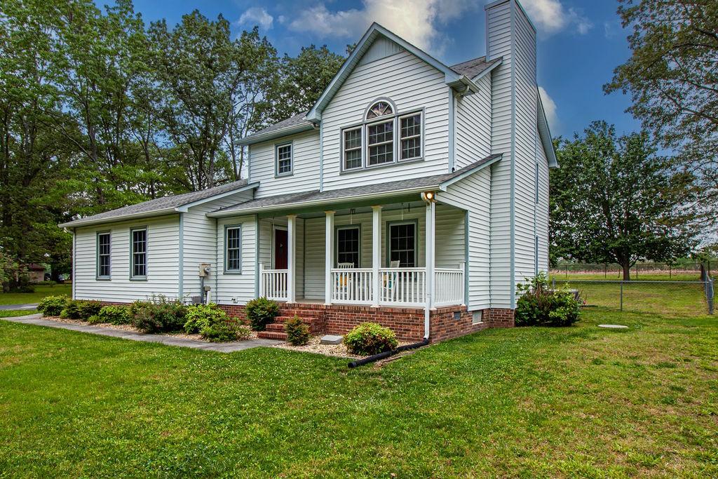 305-Marks-Ave For Sale