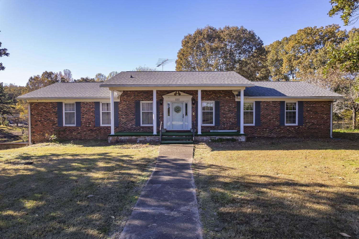 1222-Highway-18 For Sale