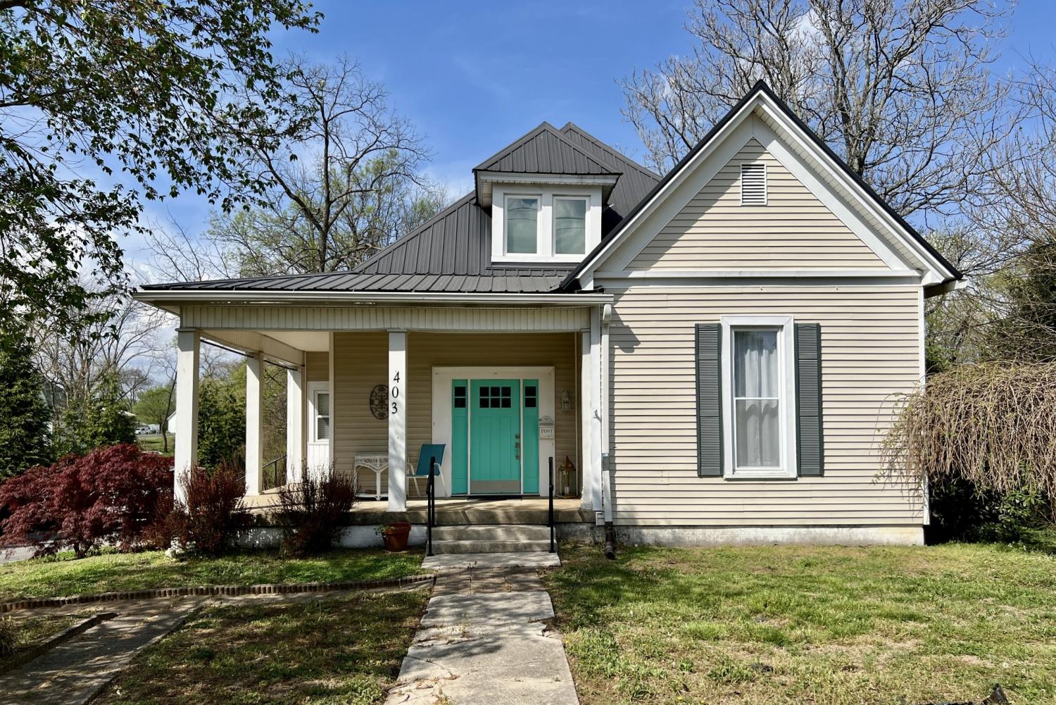 403-Cedar-St For Sale