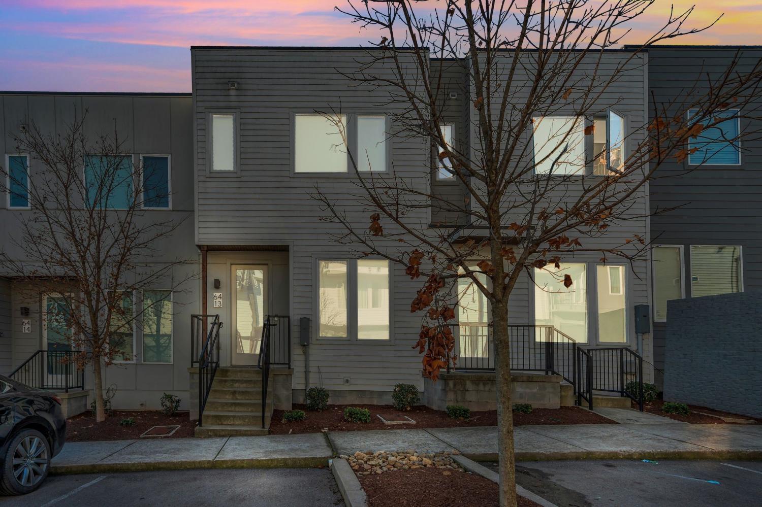 64-Fern-Ave For Sale