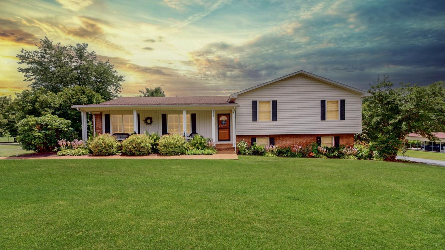 1335-Chippendale-Cir For Sale
