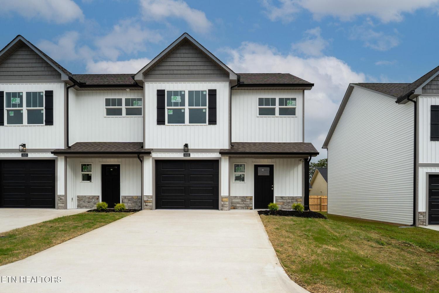 3523-Maggie-Lynn-Way For Sale