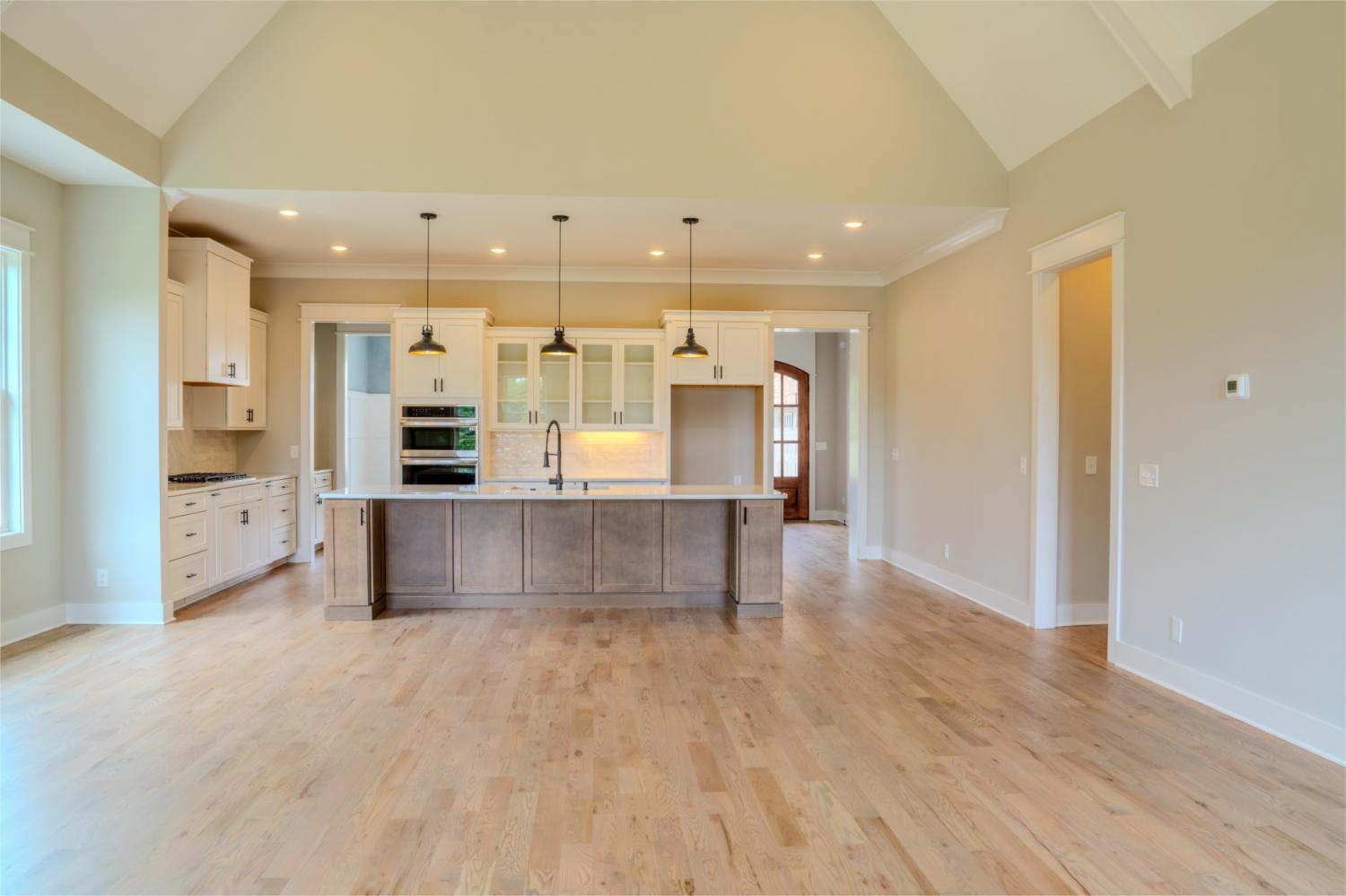 904-Empire-Blvd For Sale