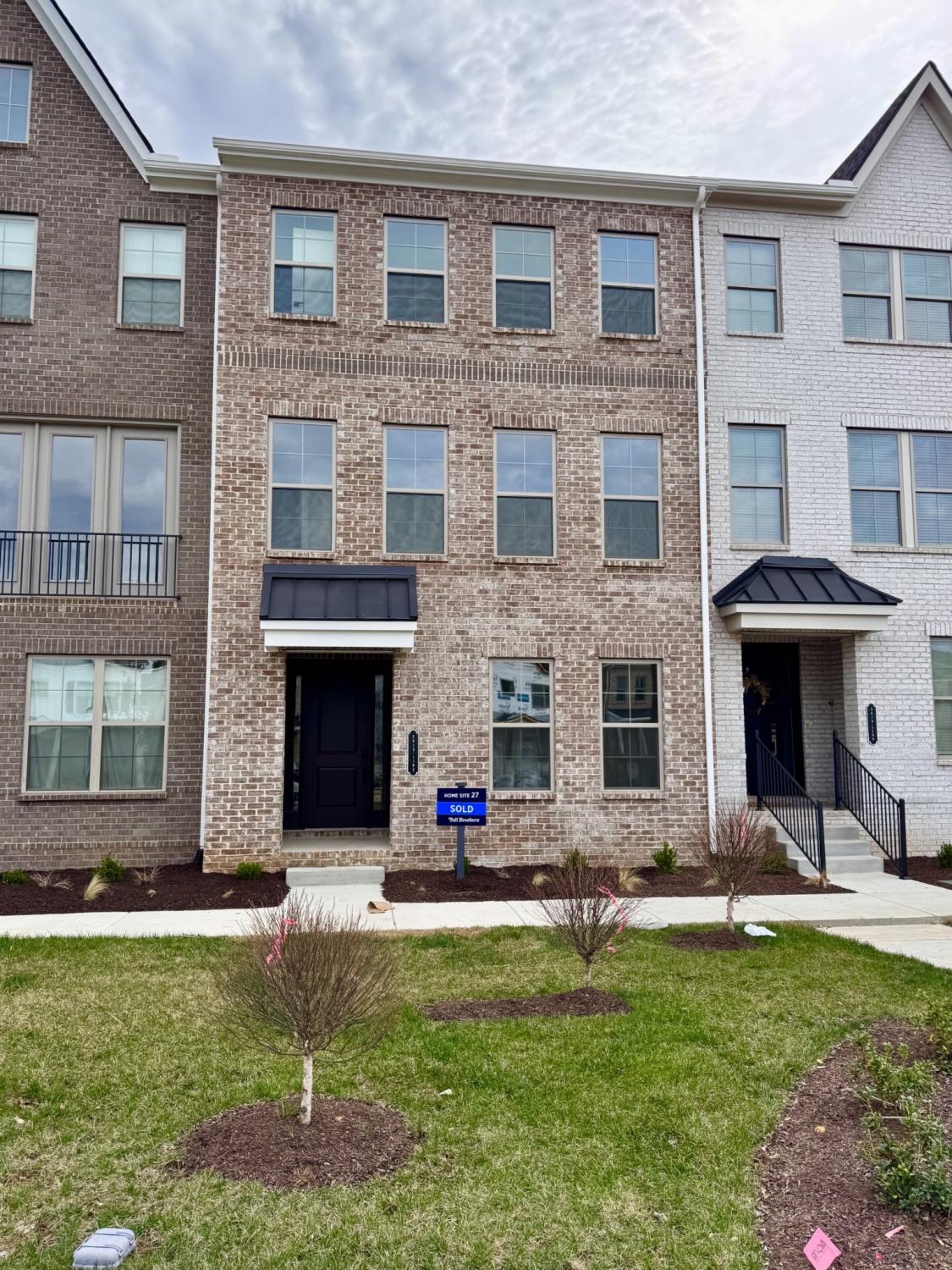 2615-Wilkinson-Pike For Sale