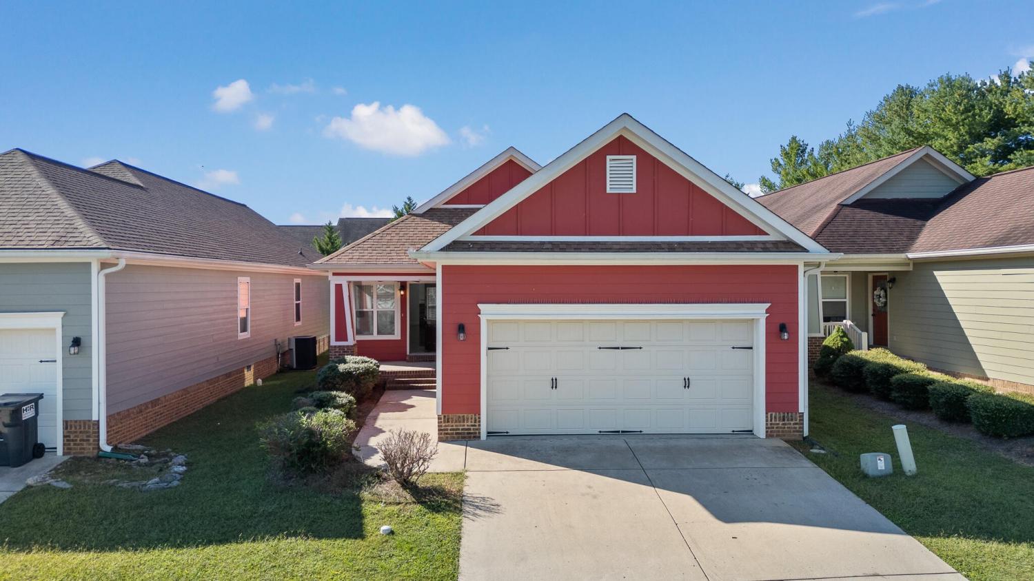 124-Fieldstone-Cmns- For Sale
