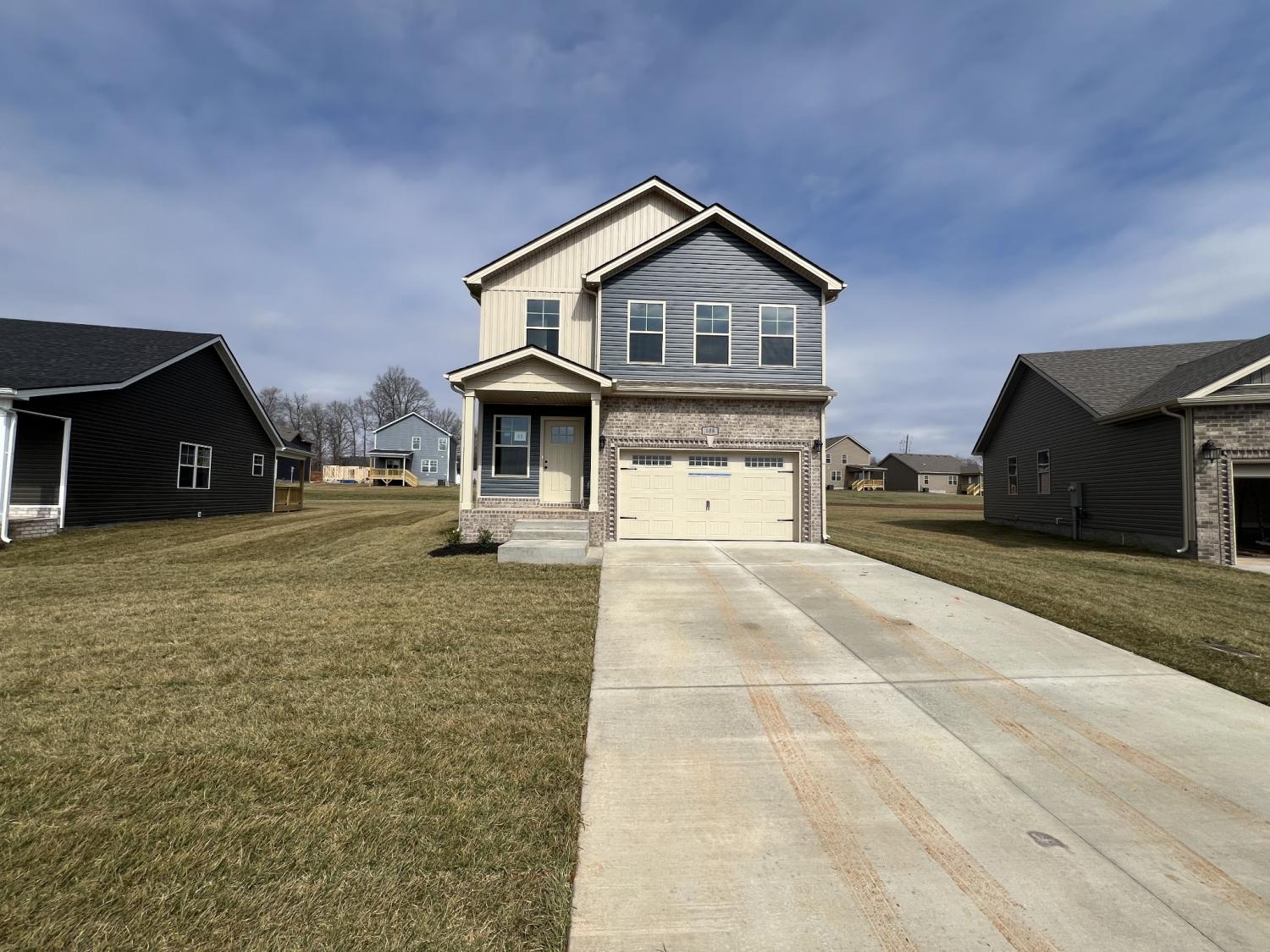 108-Kingston-Court-Lot-33 For Sale