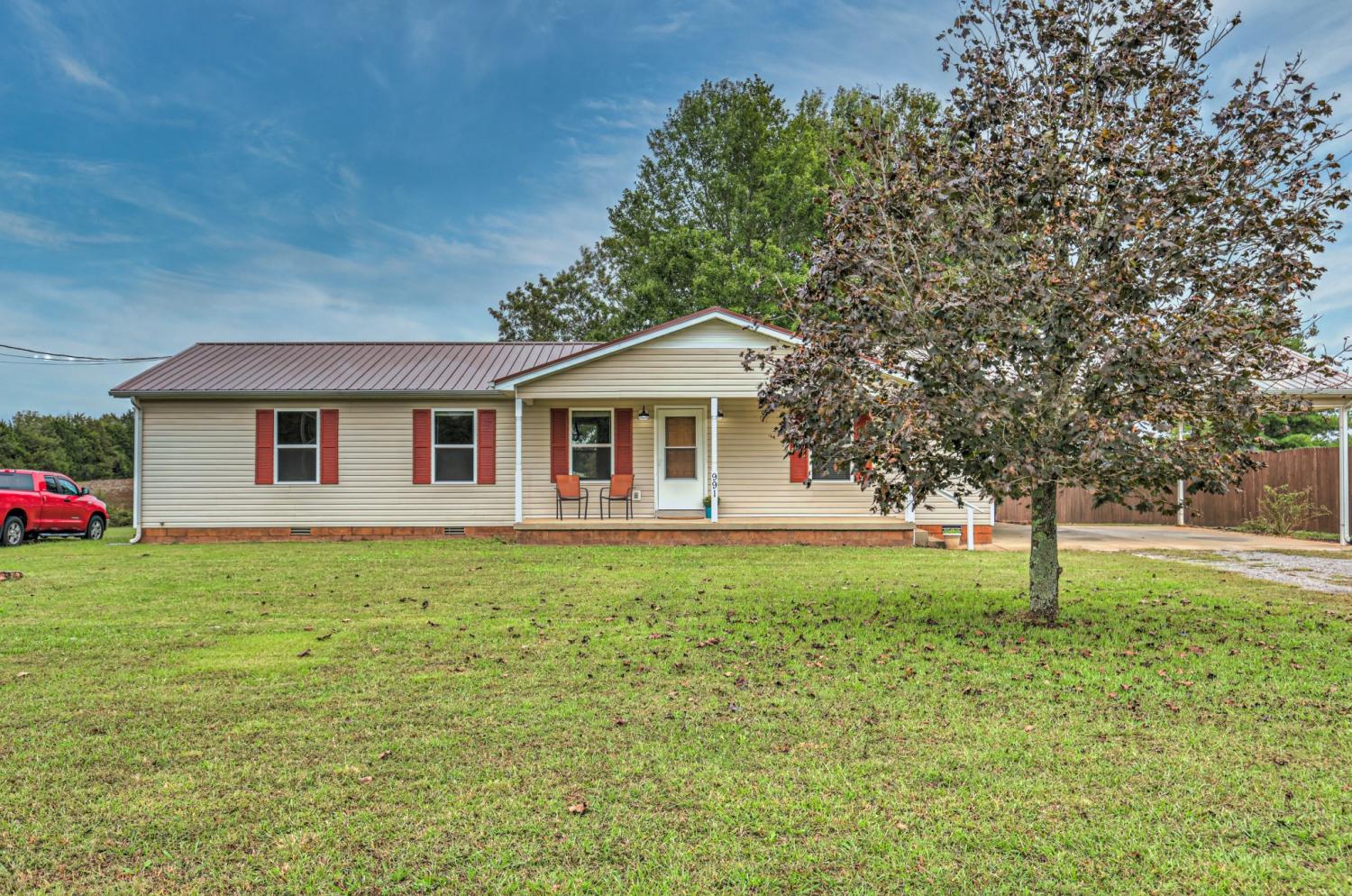 991-Kingwood-Ln For Sale