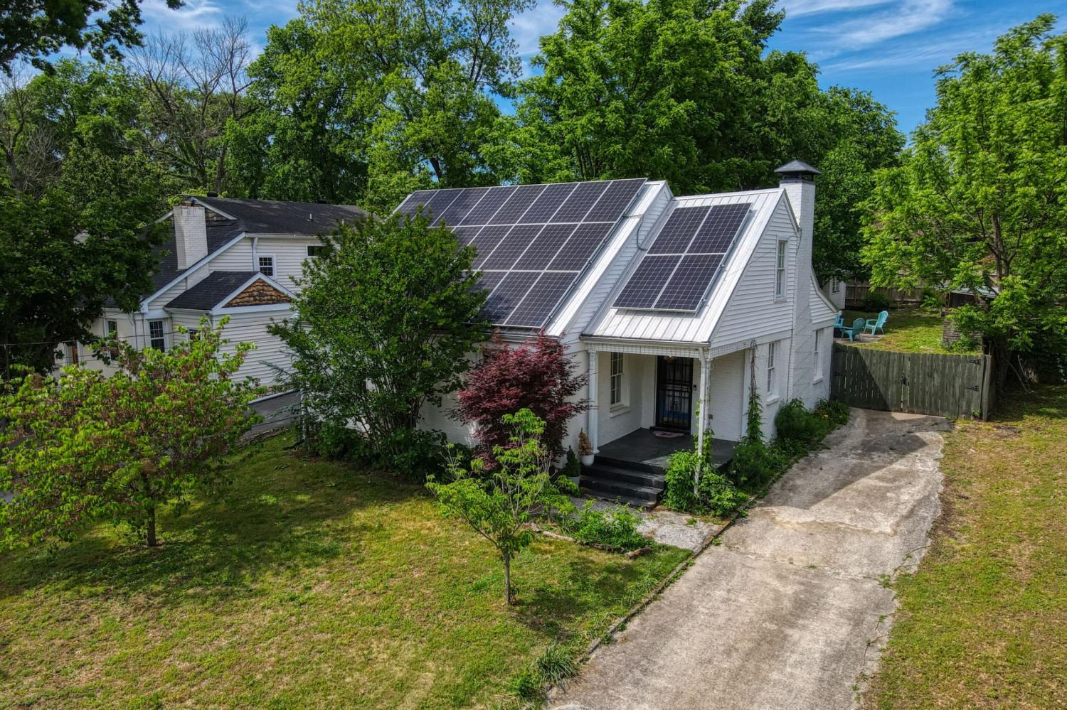 1035-Seymour-Ave For Sale