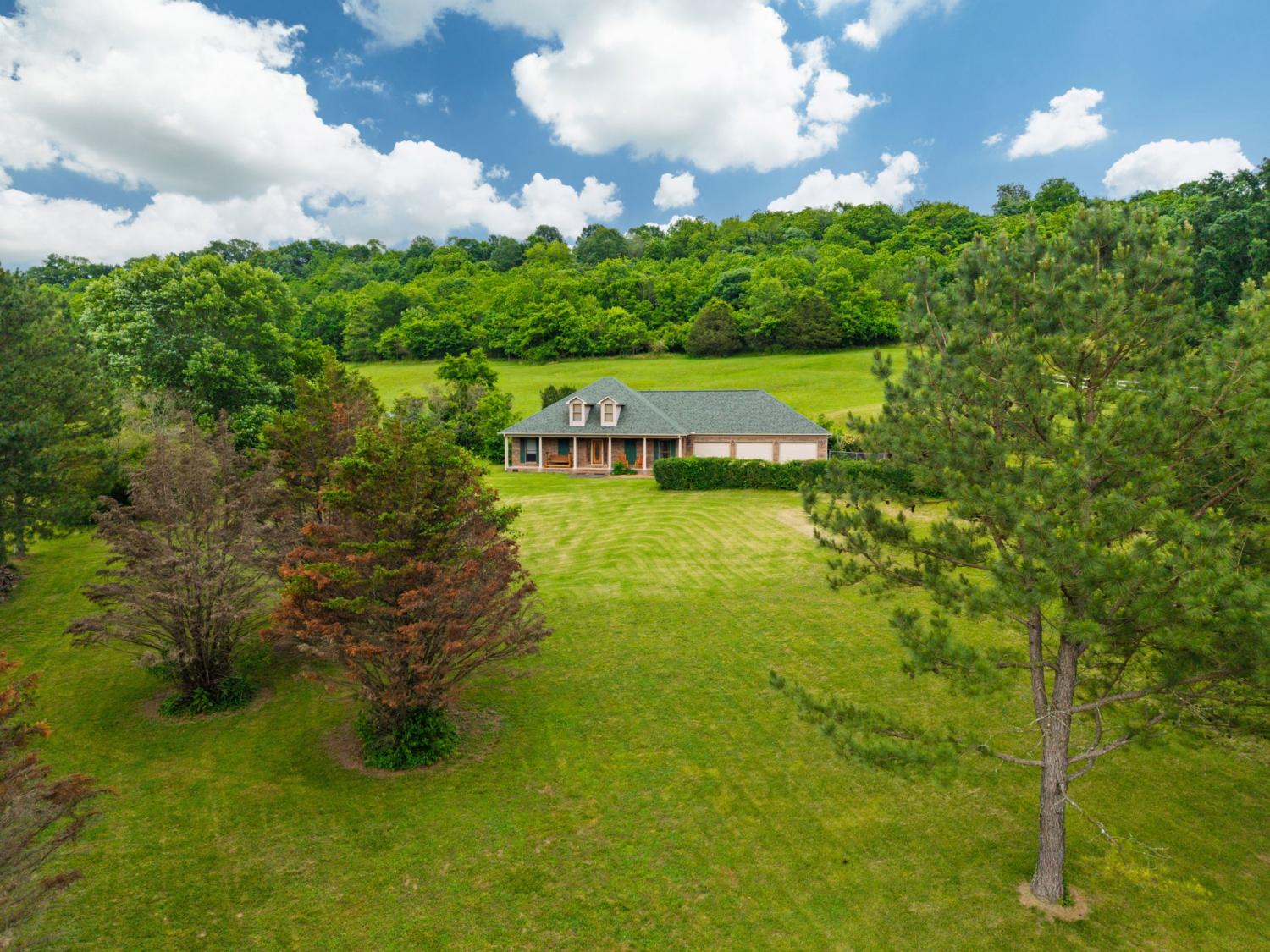 15480-Columbia-Hwy For Sale