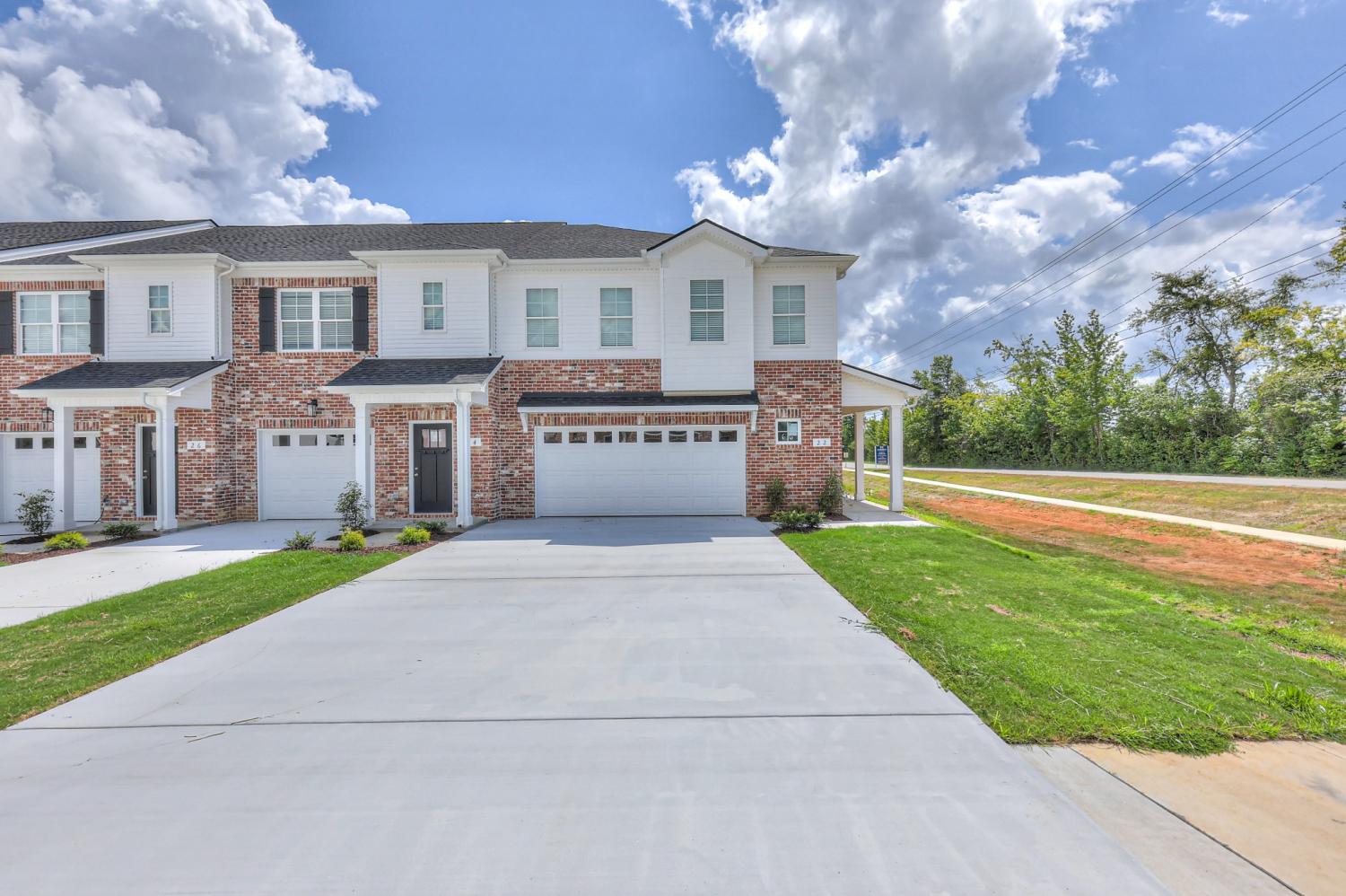 22-Hardwood-Rd For Sale
