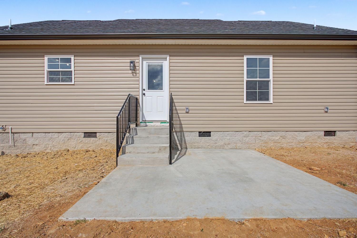 2333 Claude Fox Rd TN 37047 For Sale - 