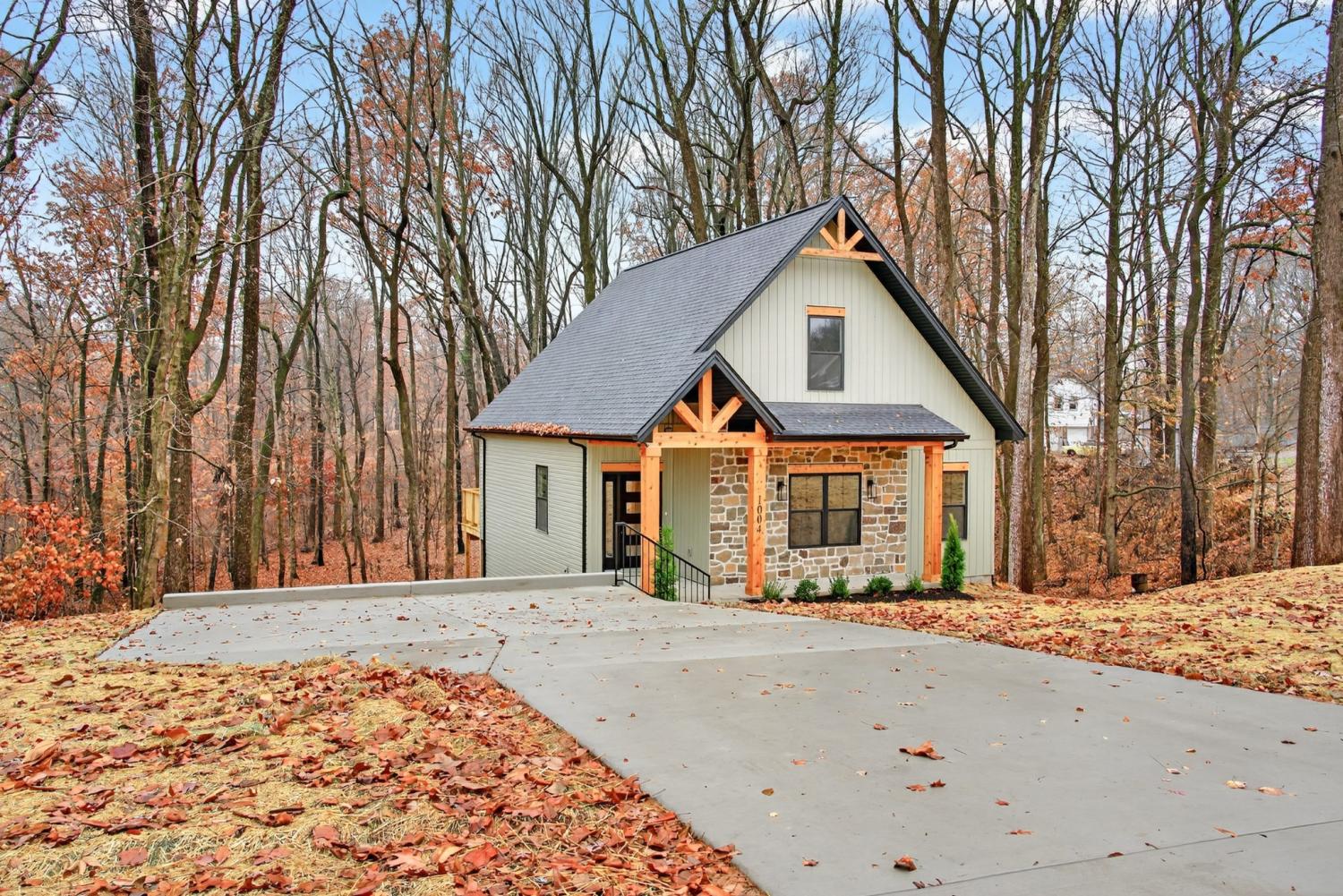 1004-Tulip-Dr For Sale