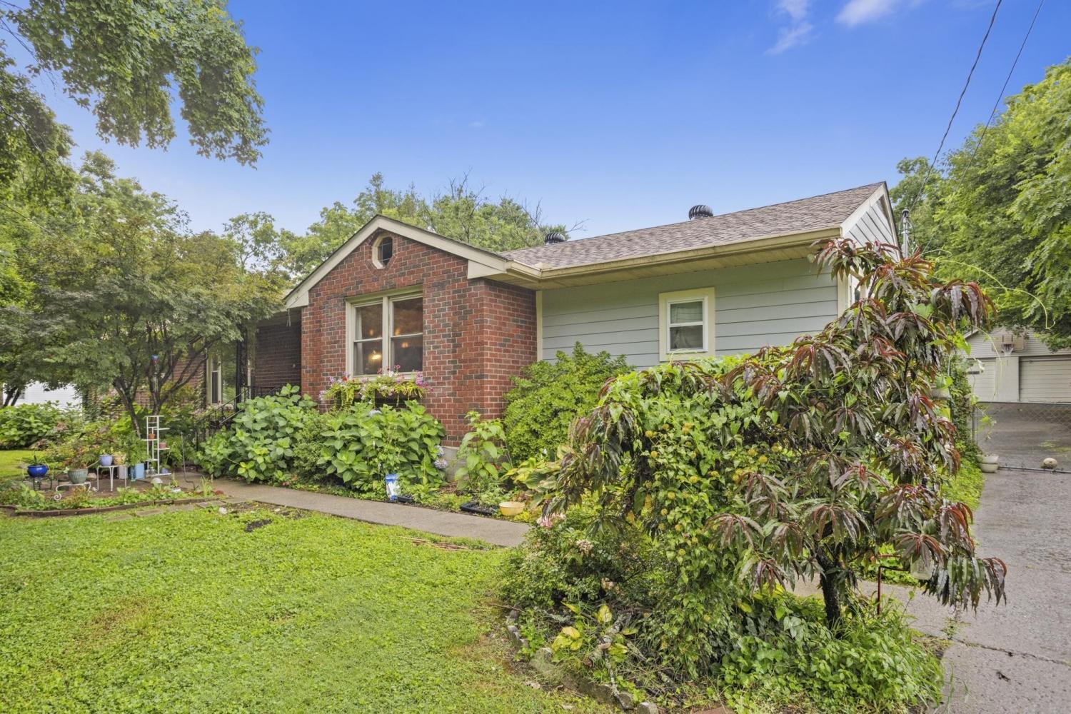 4117-Saunders-Ave For Sale