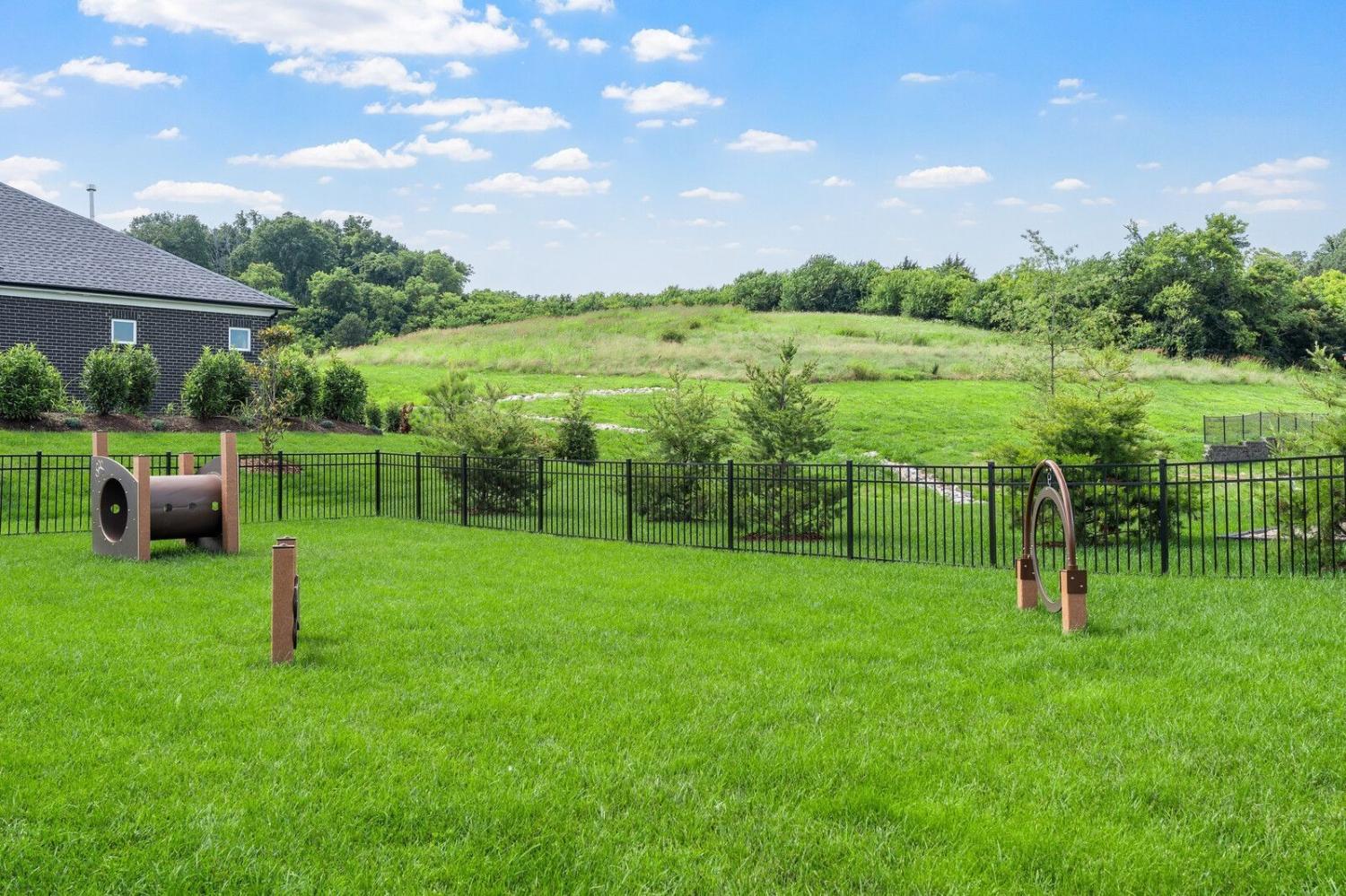 458-Buckwood-Ave--W For Sale
