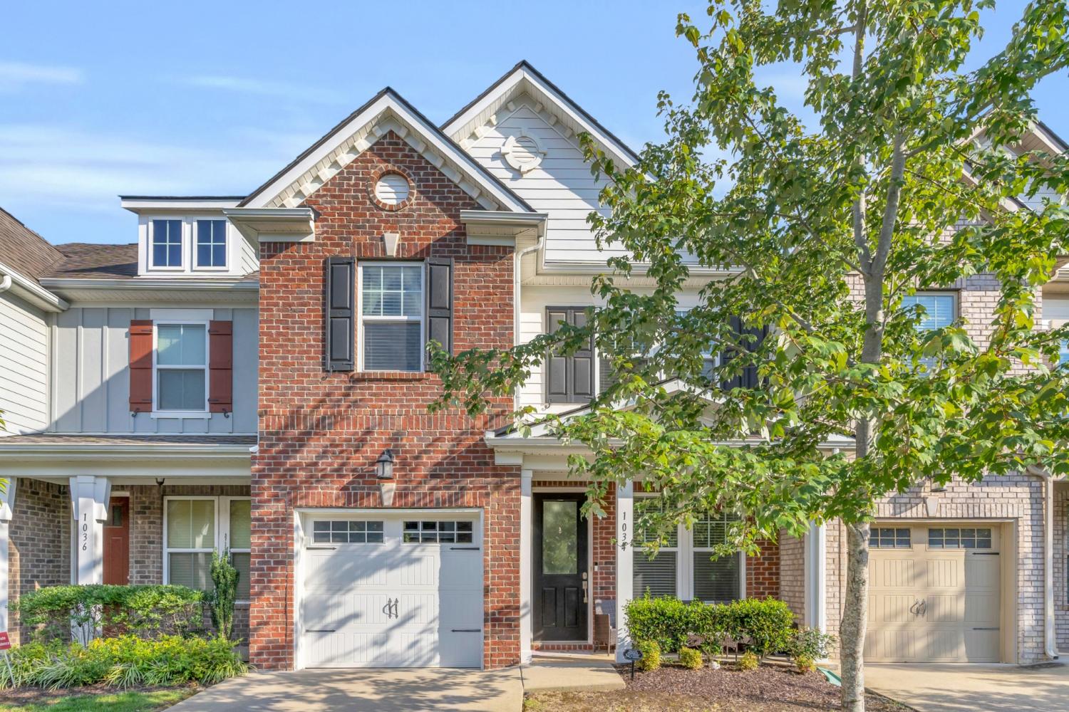 1034-Livingstone-Ln For Sale
